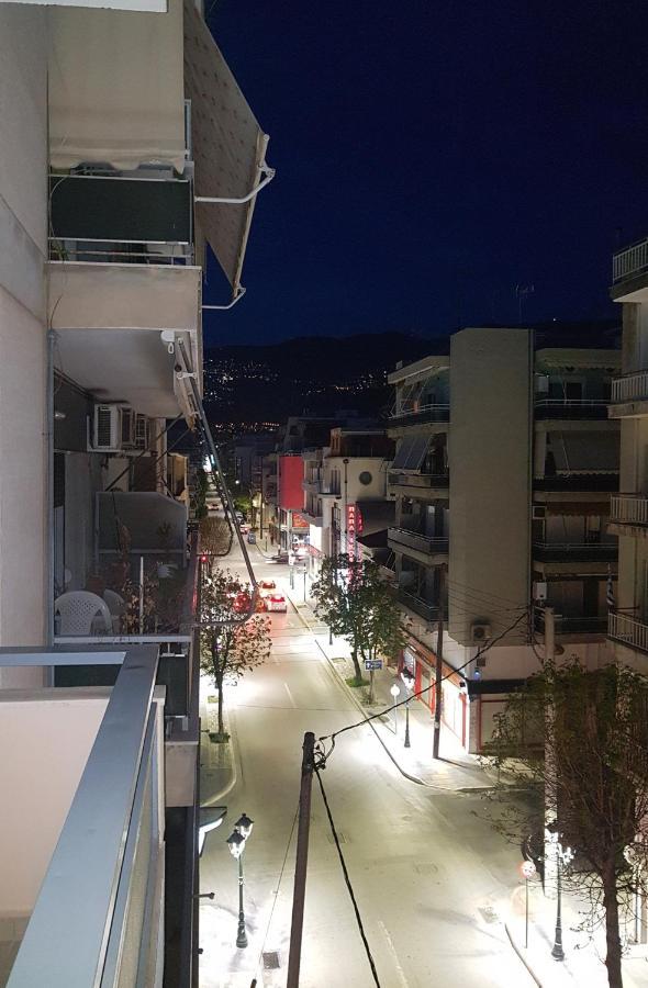 Stay Here - Διαμέρισμα Στο Κέντρο Του Βόλου 沃洛斯 外观 照片
